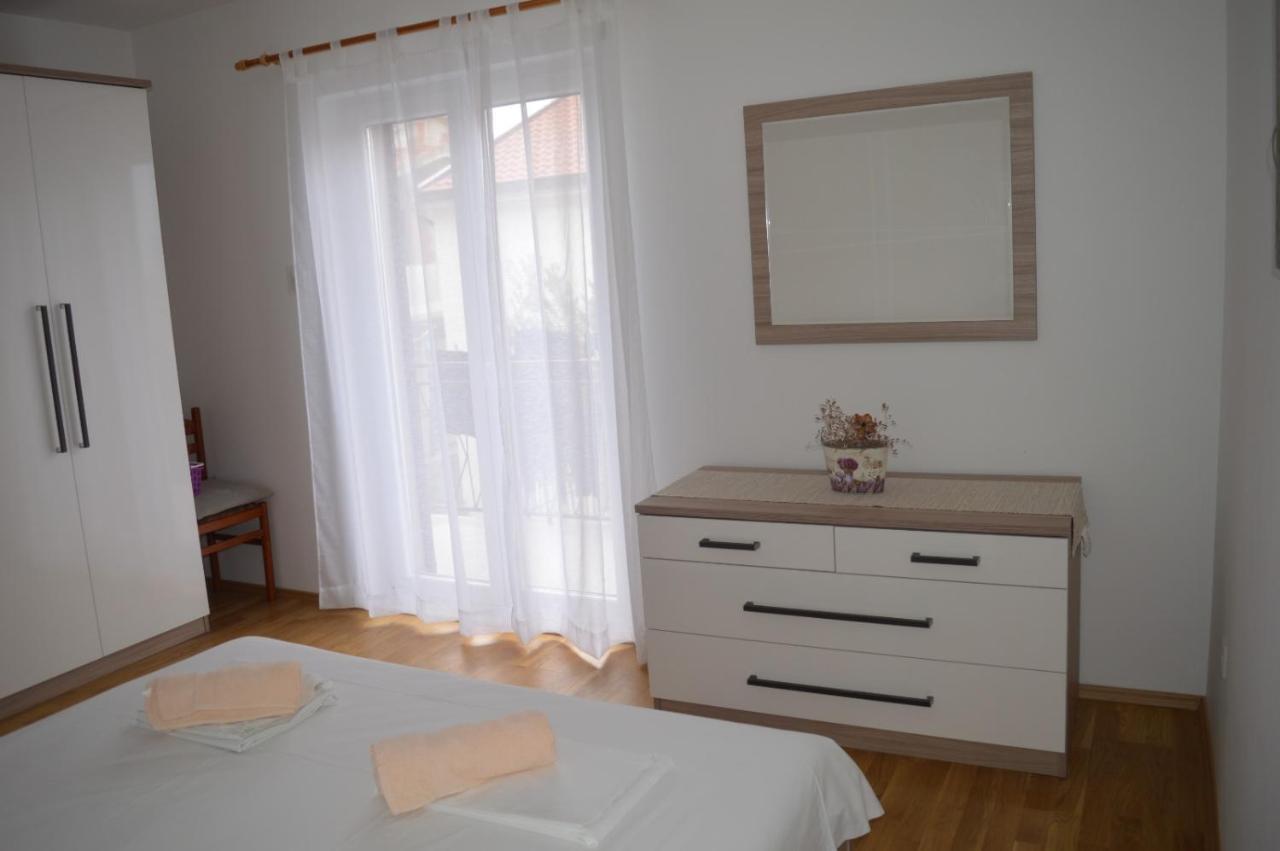 Apartman Dane Макарска Экстерьер фото