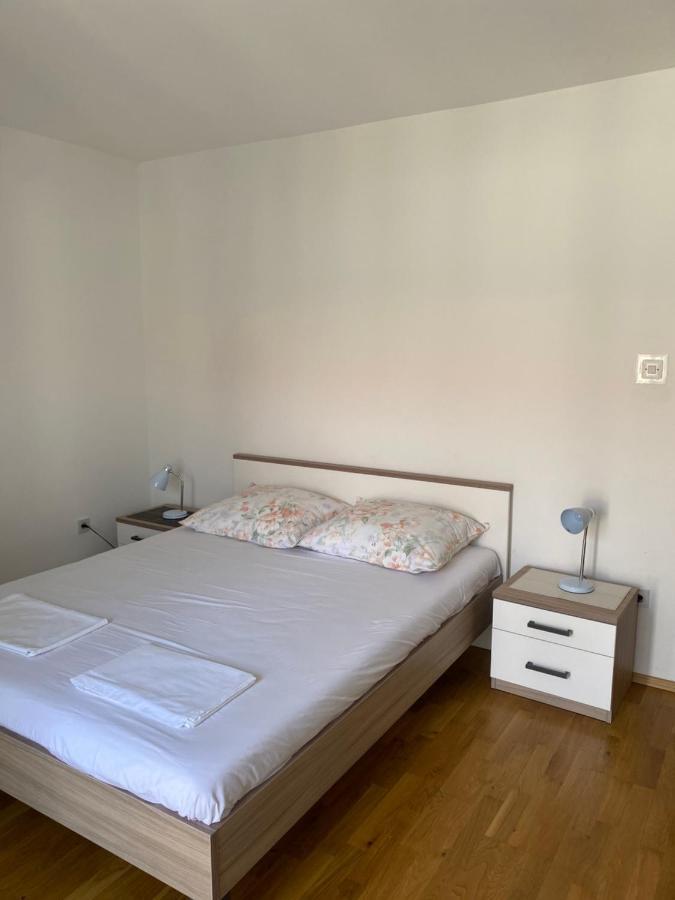 Apartman Dane Макарска Экстерьер фото